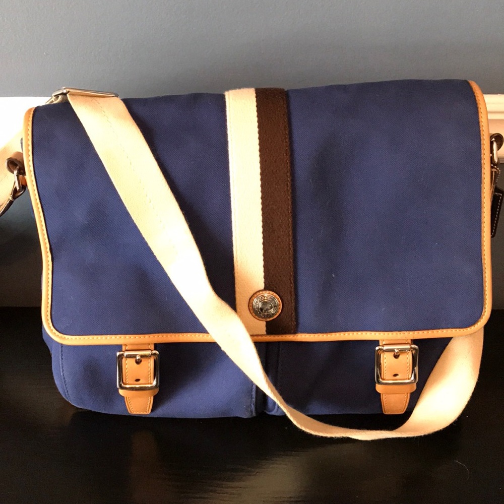 Coach Messenger Bag